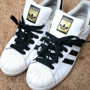 Adidas classic shell toe size 11.5us